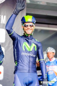 ¿Veremos más seguido a Valverde con esta vestimenta?