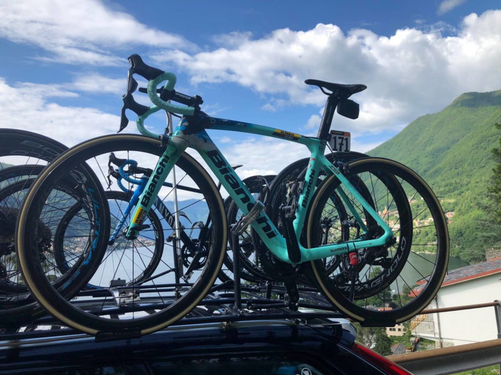 bicicletta auto