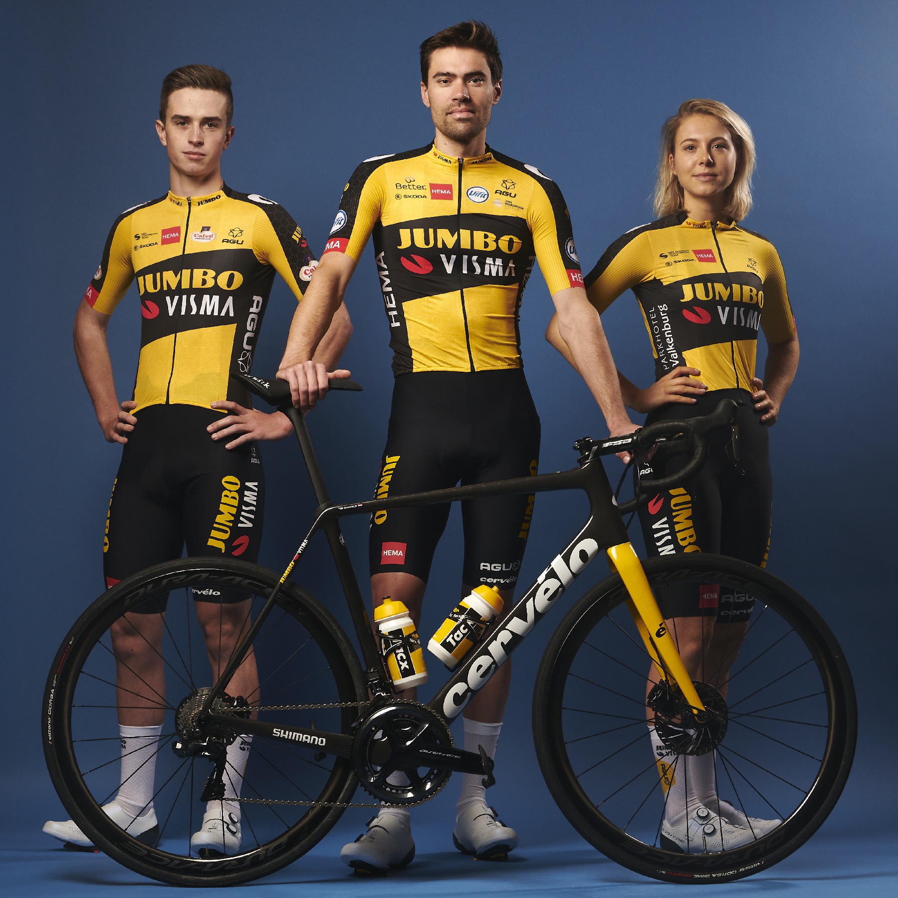 Peaje Cariñoso persona que practica jogging Galería: Los nuevos uniformes de los equipos World Tour para 2021 – Ciclismo  Internacional