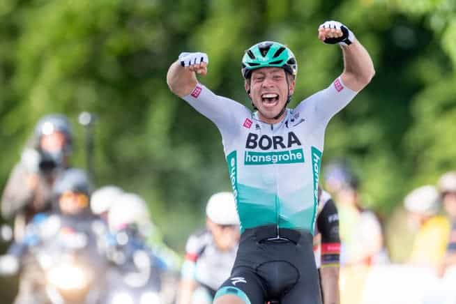 Ide Schelling, ganador en Grosser Preis des Kantons Aargau; Chaves, 3