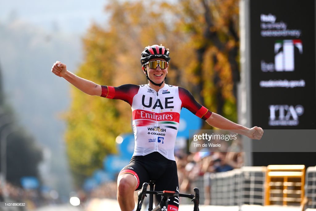 Tadej Pogačar punta sull’Italia, sul ciclismo internazionale