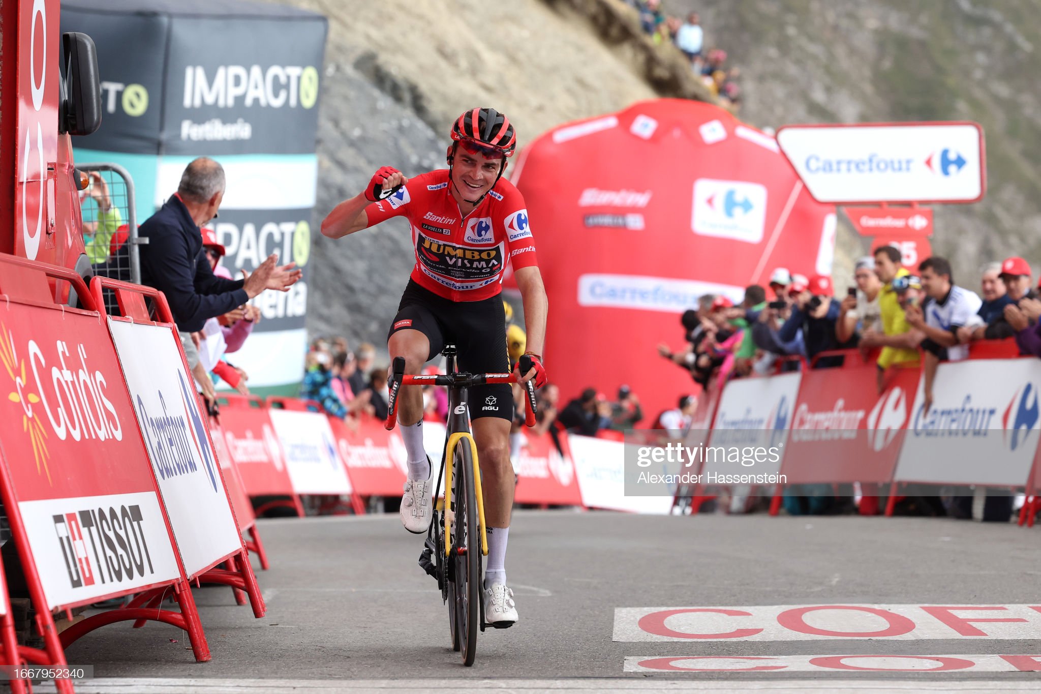 Kuss will ride two grand tours in 2024 Cycling International Time News